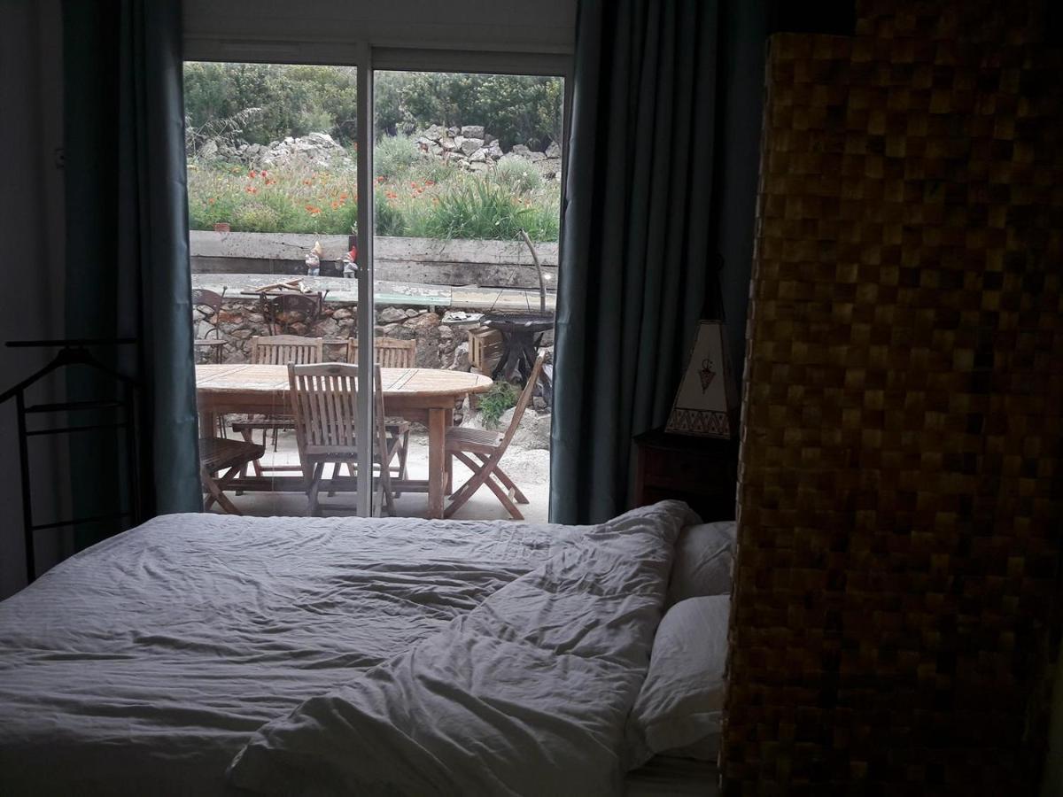 Chambre d’hôtes : Entre mer et colline Marseille Extérieur photo