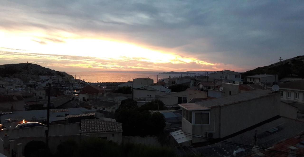 Chambre d’hôtes : Entre mer et colline Marseille Extérieur photo